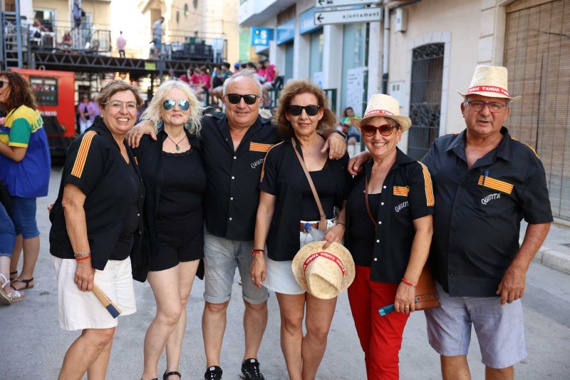 Galeria de fotos (no oficials) del Dia de les Quintades a Pedreguer Galeria de fotos (no oficials) del Dia de les Quintades a Pedreguer